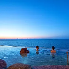 皆生游月